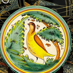 Hand-Painted Majolica Plate: Spanish Pottery Wall Art (30.5cm)