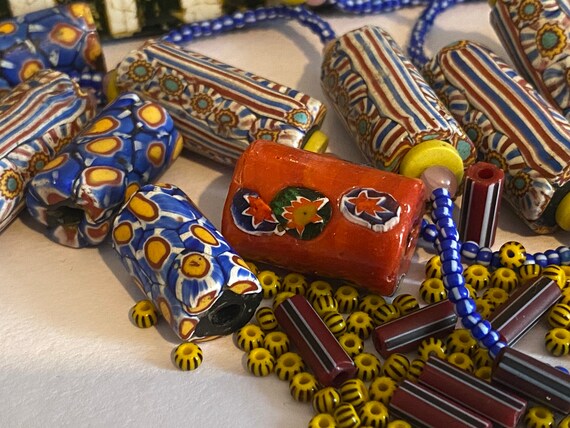 Antique Venetian millefiori African trade beads, … - image 5