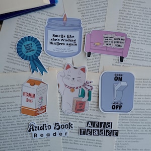 Handgemachte Büchersticker | Literatur-Vinyl-Sticker für Journals, Kindles, E-Readers, Lesekerze, Hörbuch, lesende Katze und mehr
