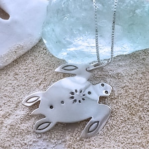 Sea Turtle Necklace in Silver - Beach Turtle Pendant - Surfer Necklace