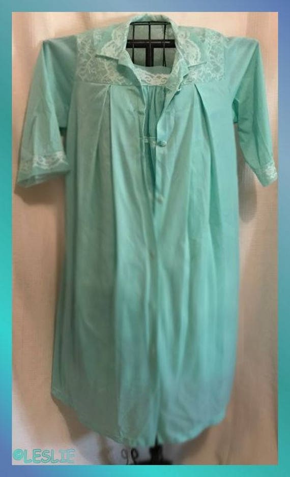 Vintage Henson Kickernick Nightgown Set