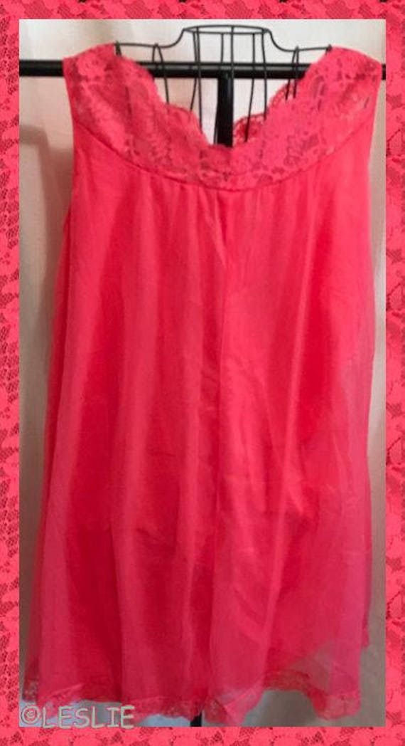 Vintage Deep Pink Vanity Fair Nightgown - image 2