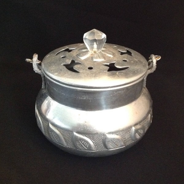 Beautiful Handwrought Aluminum Decorative Jar  Handle   Unique Lid Biscuit Holder Farmhouse Vintage Kitchen Embossed Canister Floral