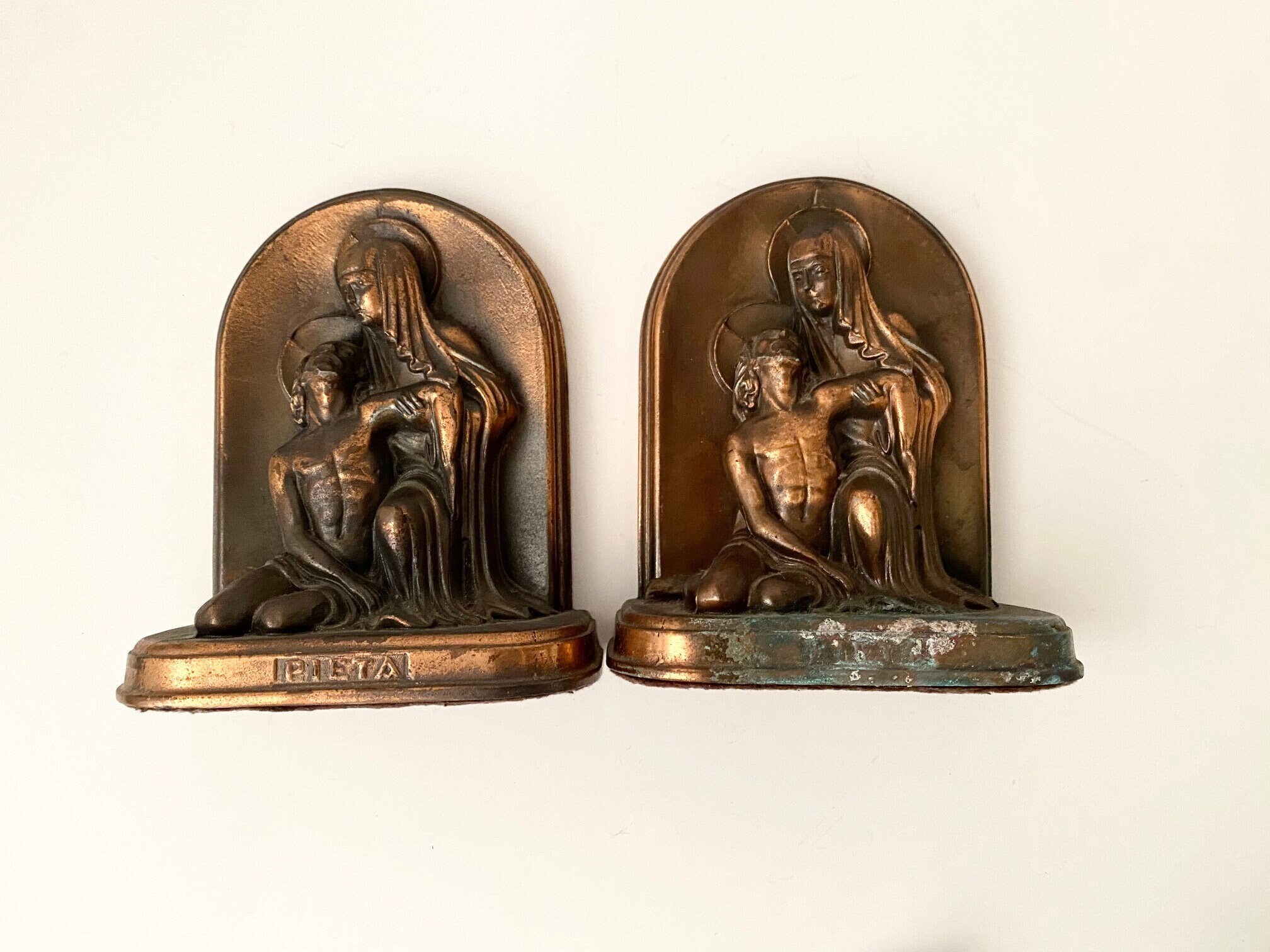 Art Nouveau Christian Bookend Pair With Profile Depiction Of Jesus