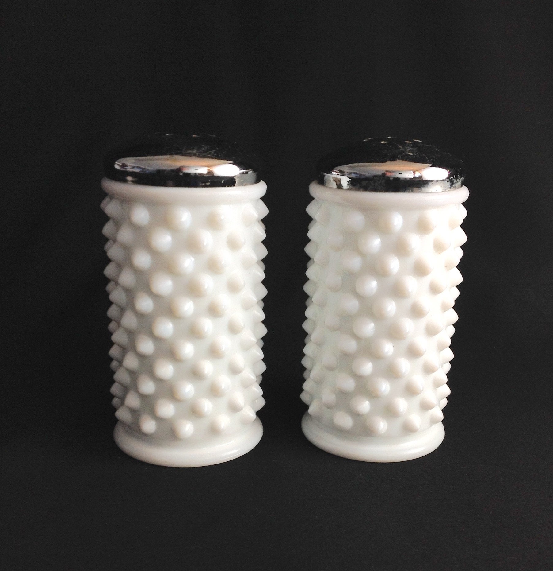 NOS Pair of Vintage Fenton Art Glass Salt and Pepper Shaker Metal 2