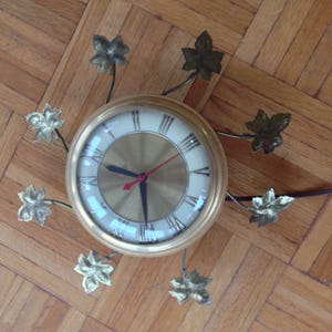Mid Century United Maple Leak Clock Brass Farmhouse Cottage - Etsy