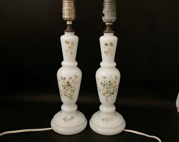 Vintage Milk Glass Table Lamps Set of 2 Cottagecore Cottage Etsy
