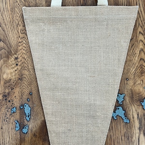 Plain Hessian Eco Flower Bag - fits most bunches of flowers and bouquets - sample design