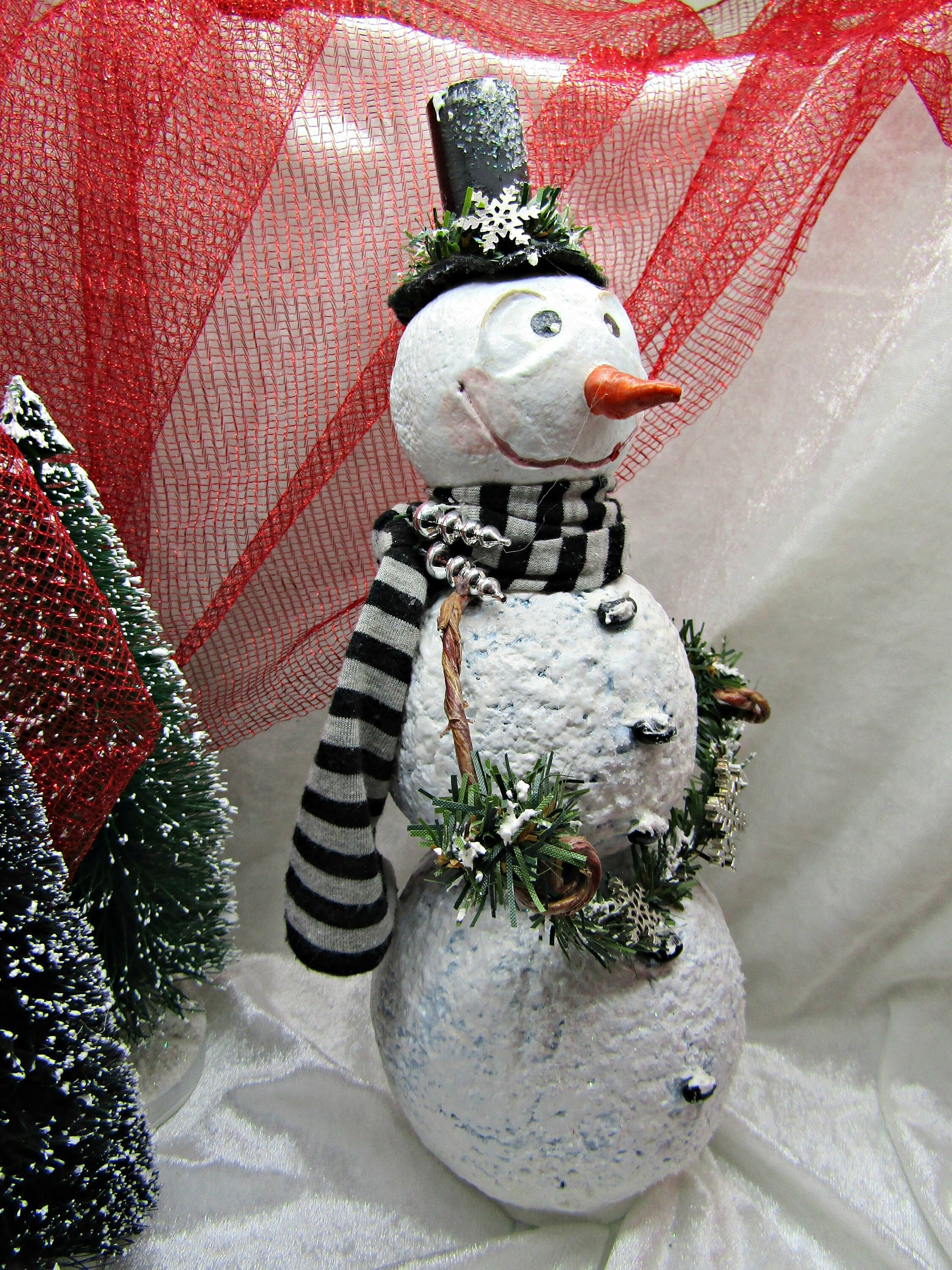 Snowman Paper mache Original OOAK one of a Kind Papier