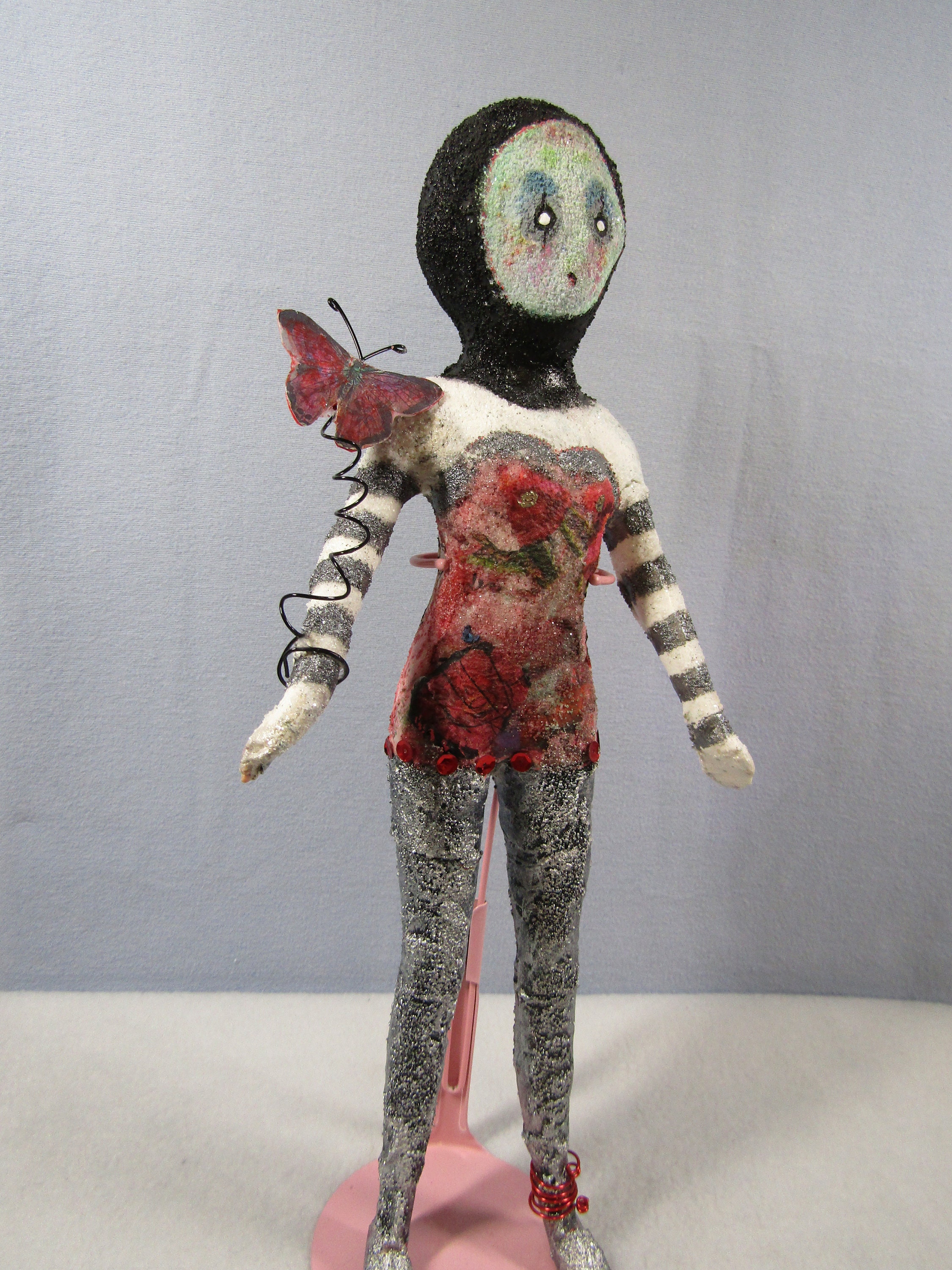 doll wall