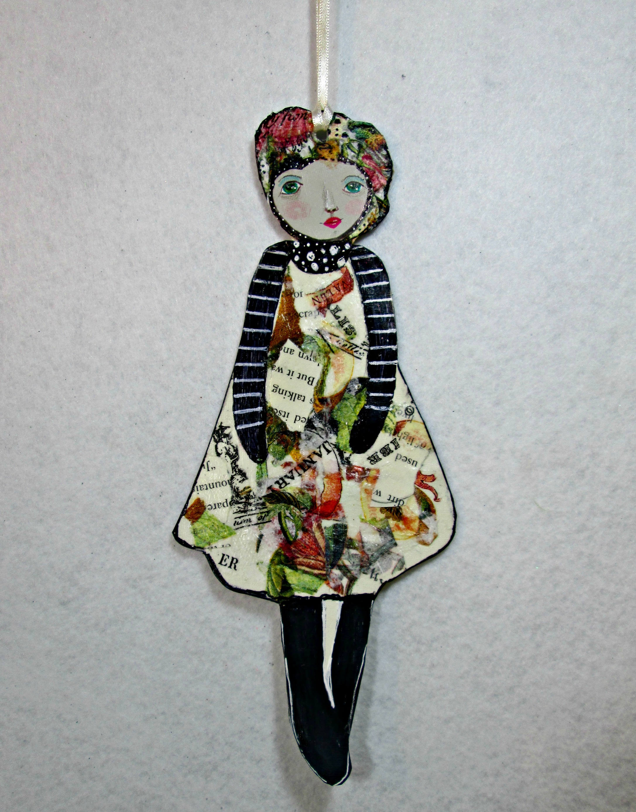 doll wall