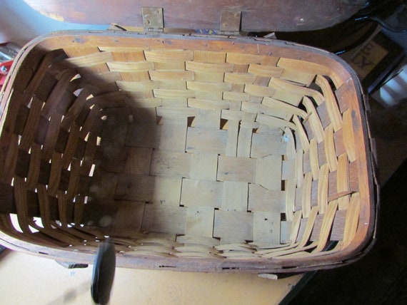 Vintage Wood Wicker 2 Handle Picnic Basket Countr… - image 4