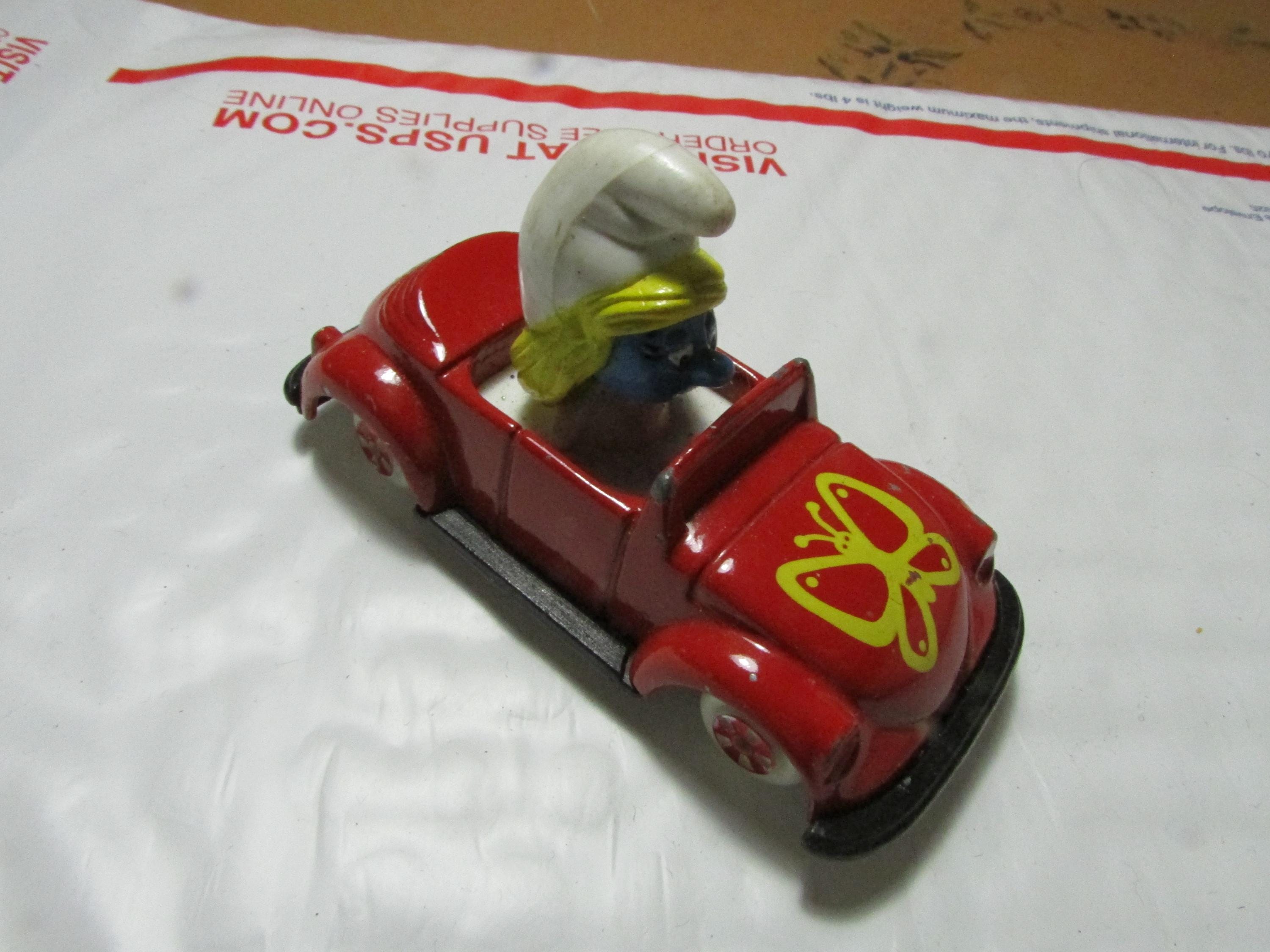 Miniature Ertl 1/43 Diecast 2543 - Royal Mail Roadster 1914 - Verte