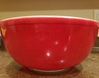 Vintage Pyrex Red 404 4 QT Mixing Bowl Nesting Bowl Nice Free USA Shipping