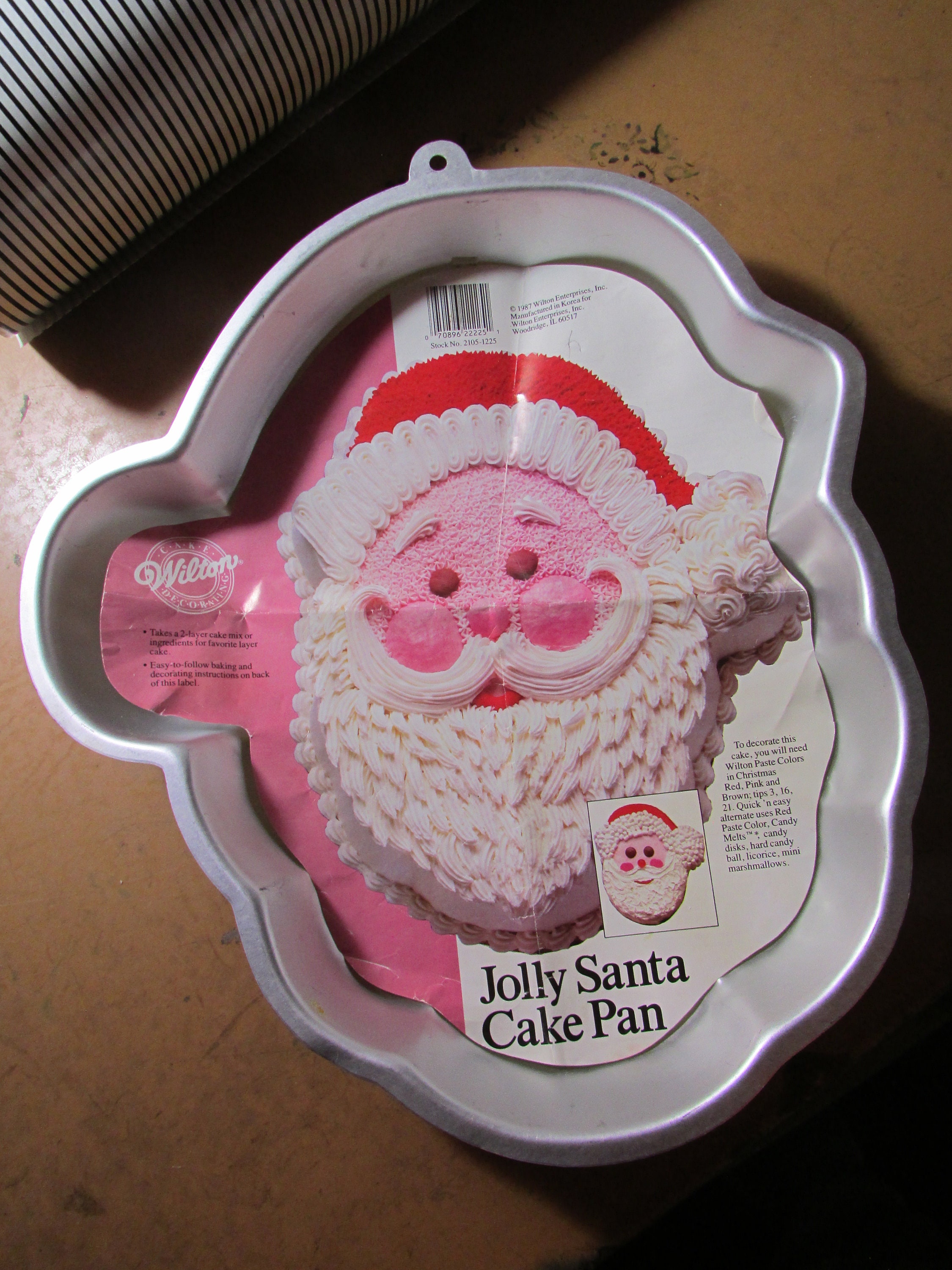 Vintage Wiltons jolly Santa-holiday-christmas Cake Pan/mold 2105-1225 1987  