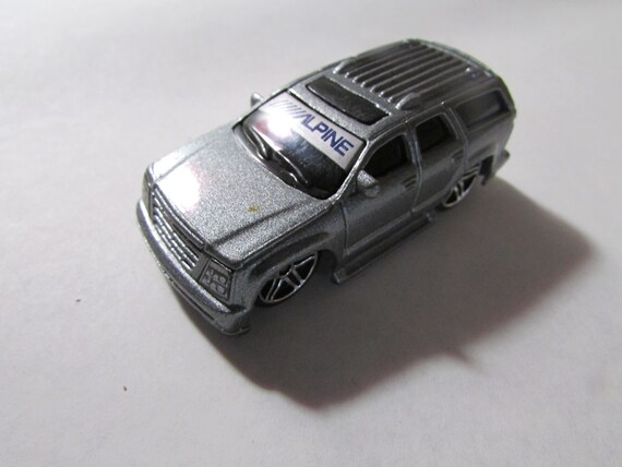Hot Wheels Cadillac Escalade Silver 1 64 Die Cast Free USA Etsy