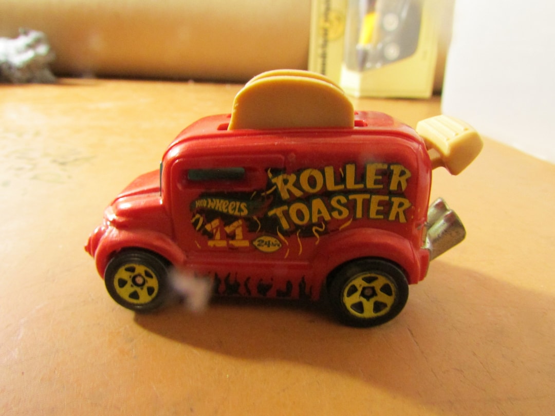 Hot Wheels Roller Toaster Red 1/64 Die-cast Toy Free USA Shipping - Etsy