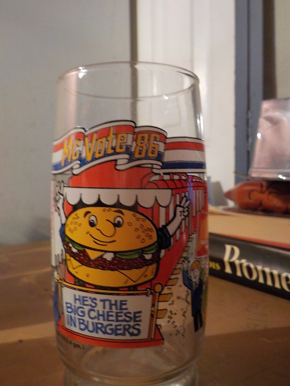 1986 McDonald's QUARTER POUNDER WITH CHESSE MC VOTE 86  6'' PROMO GLASS