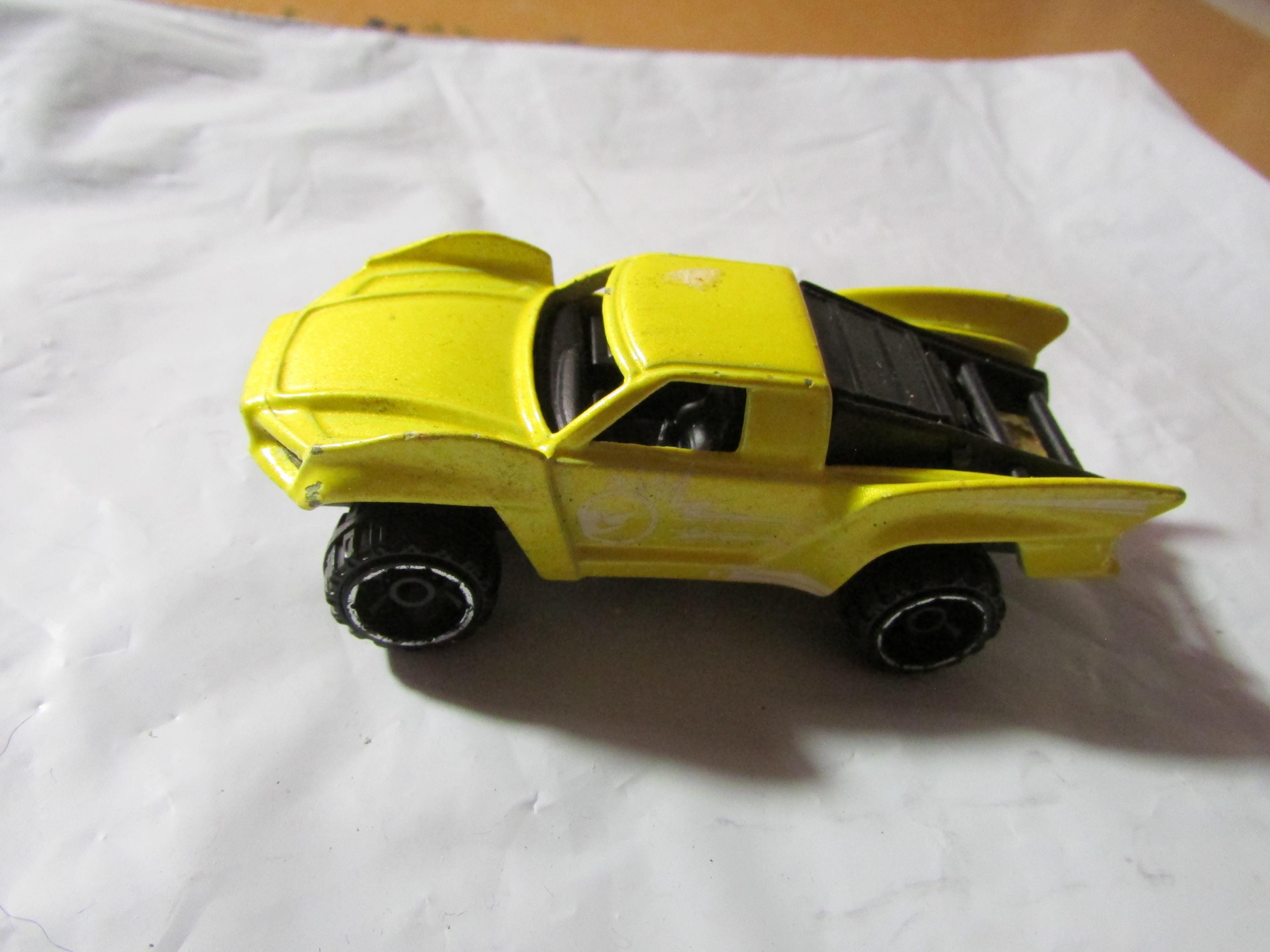 Hot wheels yellow truck outlet