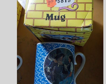 Vintage 1990 The Wizard Of Oz Mug Dorothy Scarecrow P5815 Mint In Box Free USA Shipping