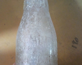 Vintage Mays Dairy Co 188 Washington St New York One Pint Milk Bottle Dug Bottle Free USA Shipping