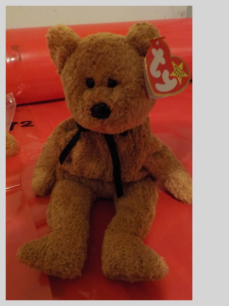 TY JULY the BEAR BEANIE BABY MINT with MINT TAGS