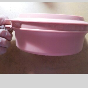 the pink clutch : Classic Tupperware