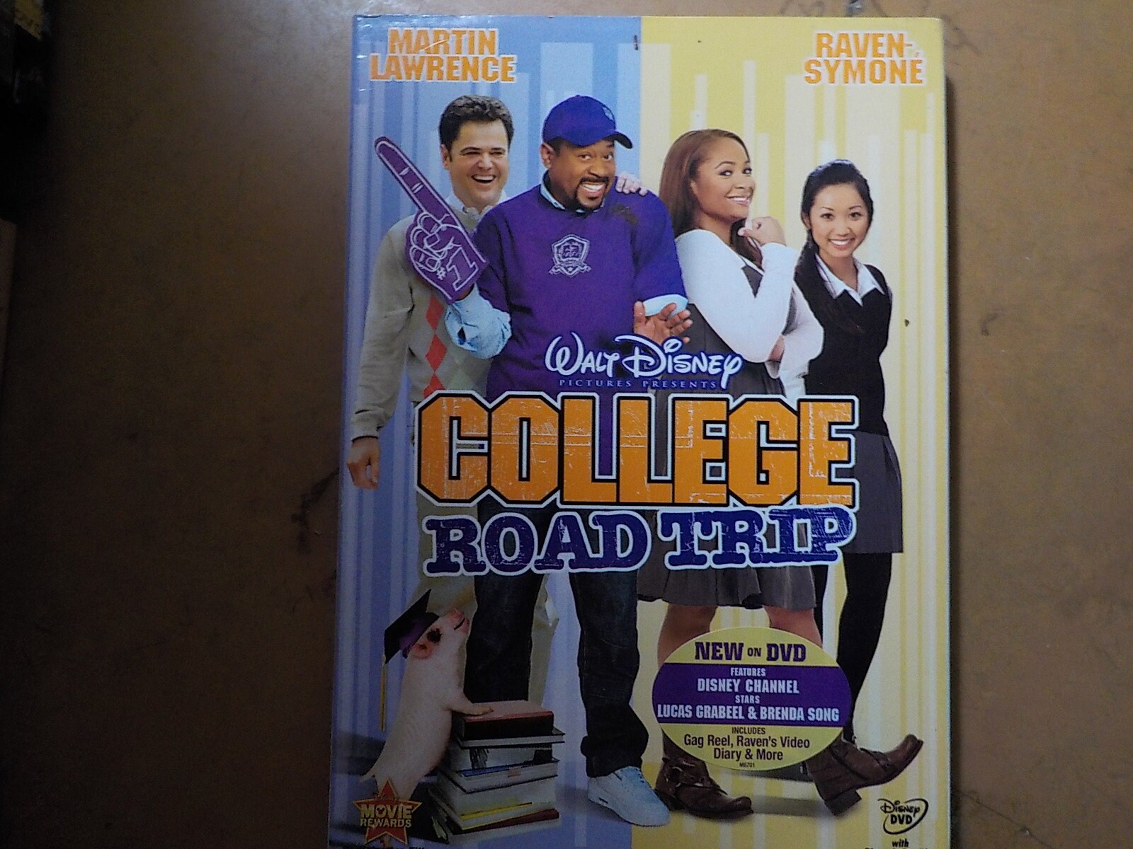 opening to college road trip dvd
