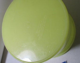 Vintage Nesting Tupperware Sheer Round Storage Canister 264 Yellow Pre  Owned Replacement Free USA Shipping 