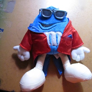 Blue M&M 9 Plush With Bendable Arms And Legs Collectible M&M's