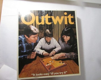 1978 Parker Brothers Outwit Board Game Board Game Complete Game Free USA Shipping