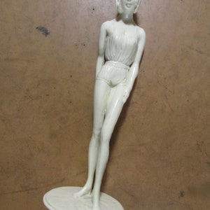 Vintage Louis Marx Campus Cuties On The Beach Unpainted Figurine Girl Free USA Shipping