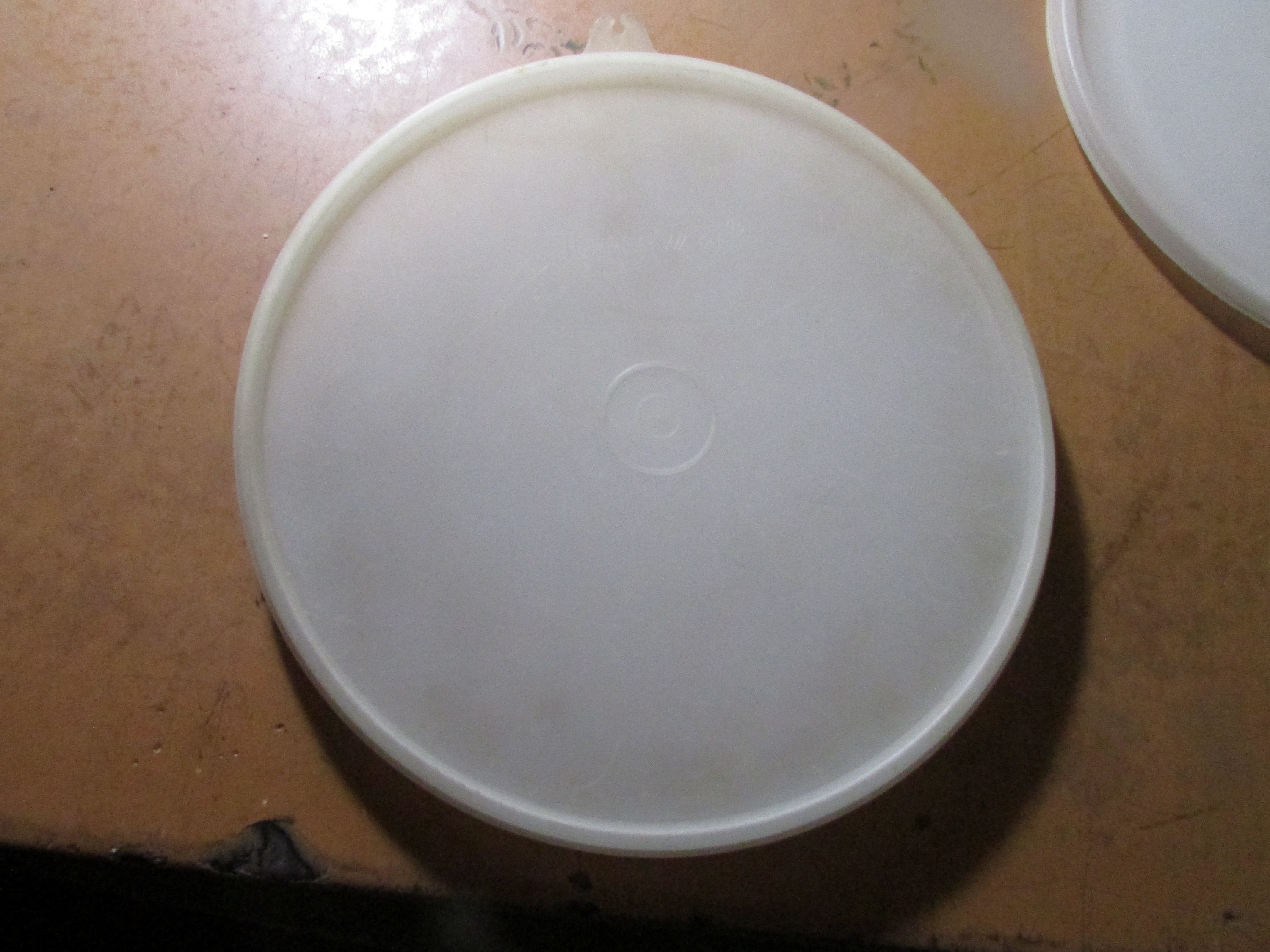 Tupperware Replacement One Touch C Seal Raspberry Red Lid 6 3/4 Inch Round  Mold Number 2419
