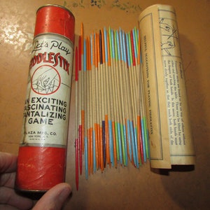 Vintage Pix Pix Pick-Up Sticks Game (c.1960s) – Rush Creek Vintage