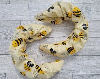 Ice skate, soakers,bumble bee, yellow,ladies, flannel