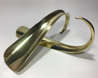 Vintage brass shoe horn new arrivals