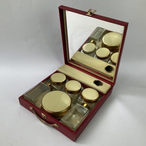 Sirram Deluxe skönhetslåda från 1940-talet. Sminkväska för resor, mellanmodern/retro. Tillbehör för skönhetsprodukter från andra världskriget. Sminklåda för resor för kvinnor. Skönhetspresenter.