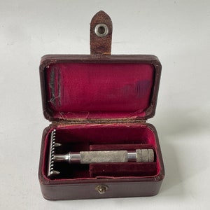 Rare 1906 Canadian Gillette Old Type Single Ring Safety Razor Set. Early Gillette Open Comb Razors. Traditional/Retro Shaving Gifts For Men.