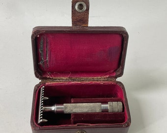 第一次世界大戦のジレット安全カミソリ、真鍮、オープンコーム、両刃