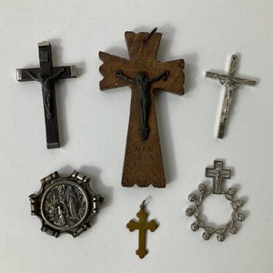 1950s Catholic Pilgrimage Collection. Lourdes-Santiago de Compostela-Vatican. Roman Catholic/Religious/Christian Collectables. Holy Relics.