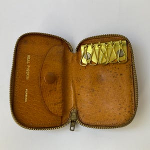 Retro Pigskin Leather Key Holder Zip Case c1950s. Yale-Schlage Style Latch Key Keeper. Mid Century Gifts. Pocket Key Safe Wallet-Coin Purse.