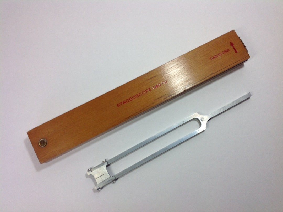 Scientific Diapson Stroboscope by Ragg C1950. 140hz. Retro Scientific