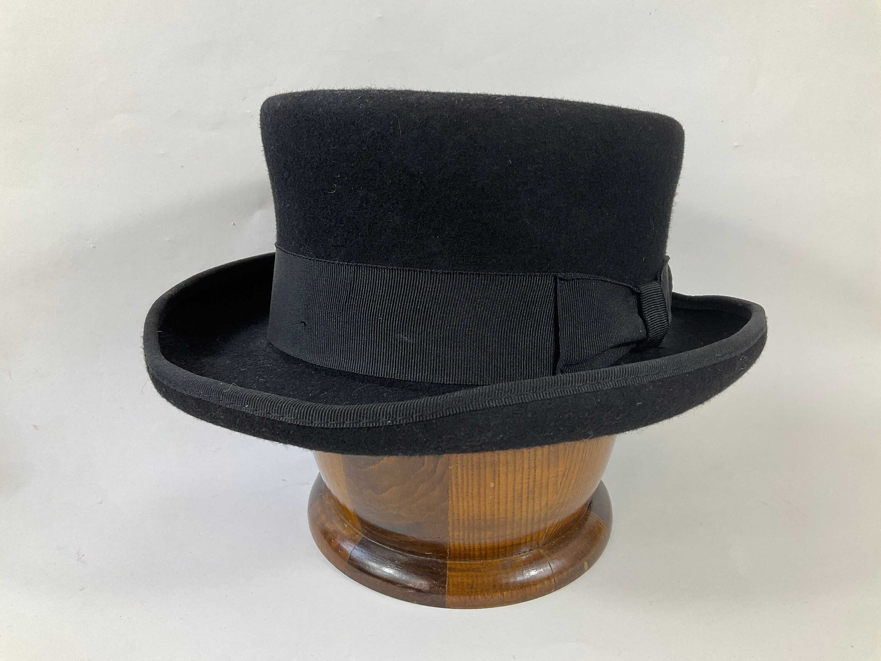 Dressage Riding Top Hat C1960s. XXS 
