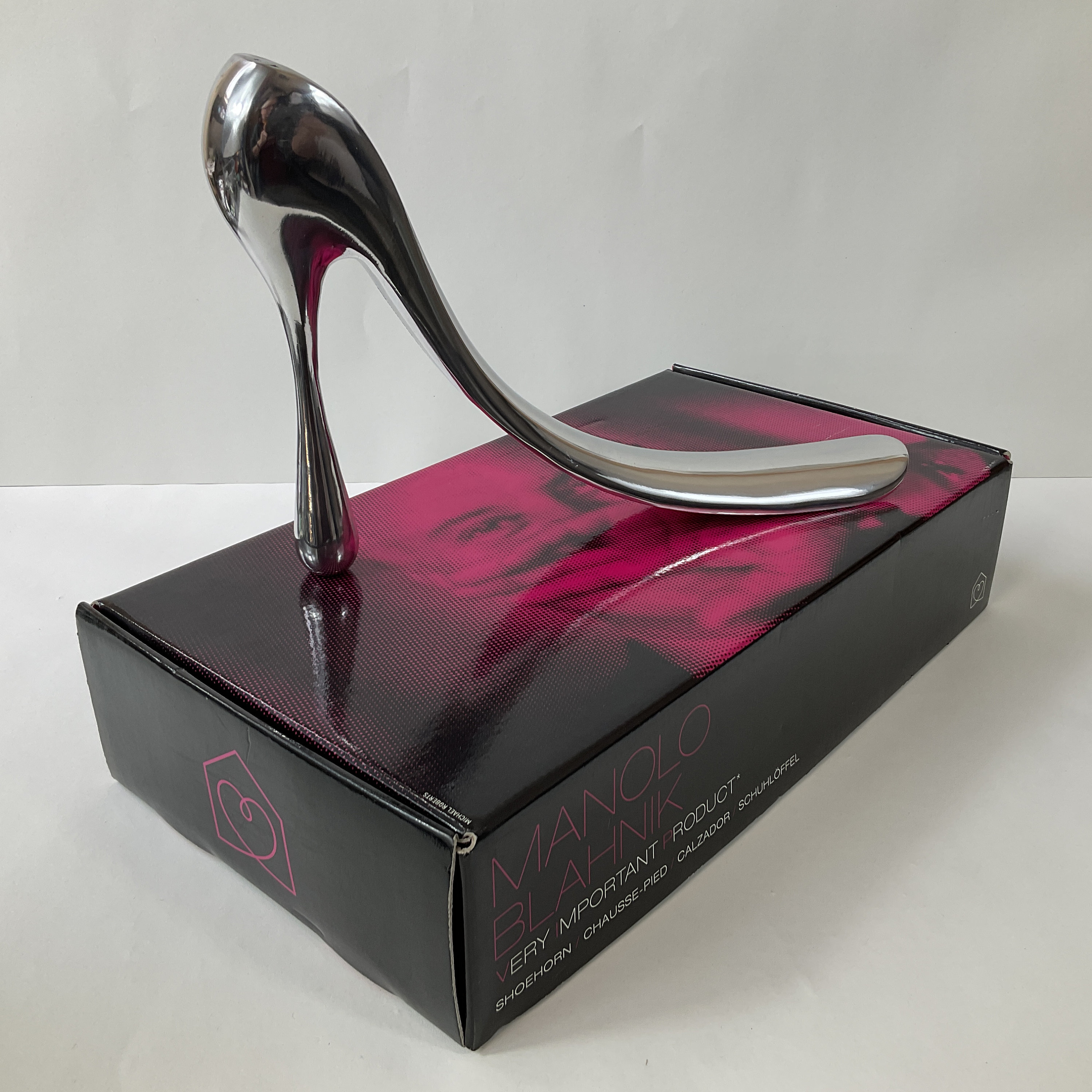 MANOLO BLAHNIK ×habitat シューホーン