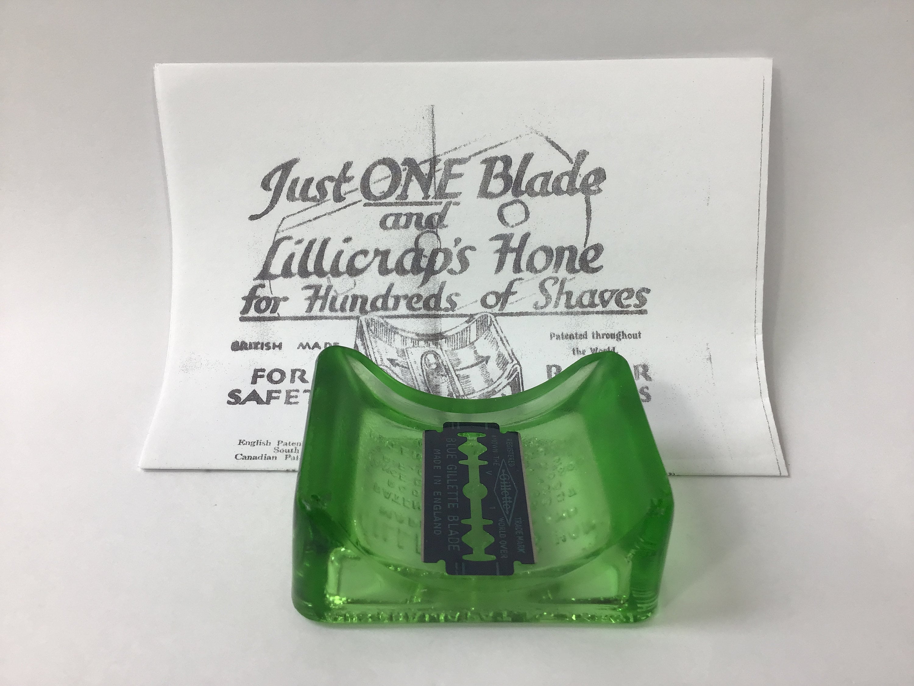 Lillicrap hone Glas DE Razor Blade Sharpener 1930. UranGlas. Etsy