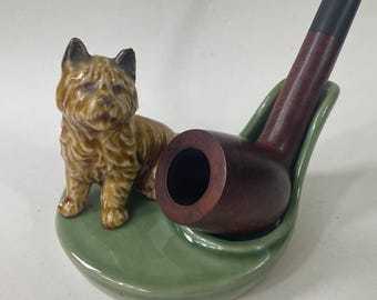 Reposapipas de porcelana Wade con forma de Cairn Terrier, década de 1950. Accesorios para fumadores de pipa - Soporte para pipas. Porcelana inglesa Wade. Adornos retro para perros.