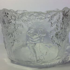Kosta Boda „Rhapsody“ Skål von Kjell Engman. Mittlere Größe. Handgemachte Kristallschale. Retro schwedischer Kristall. "Rhapsody" Schale von Kosta Boda Glass. Bild 4