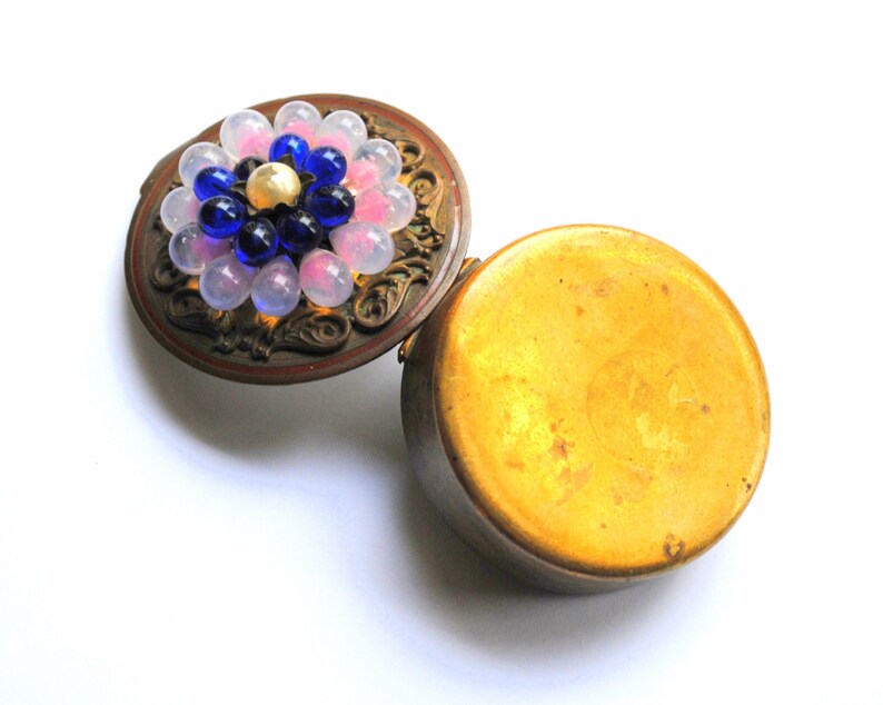 LOUIS ROUSSELET. Vintage French Powder Compact. image 3