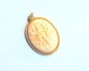 CELLULOID. Vintage French Pendant