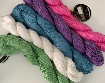 Noro Lily Yarn Solid - Mischung aus Baumwolle und Seide